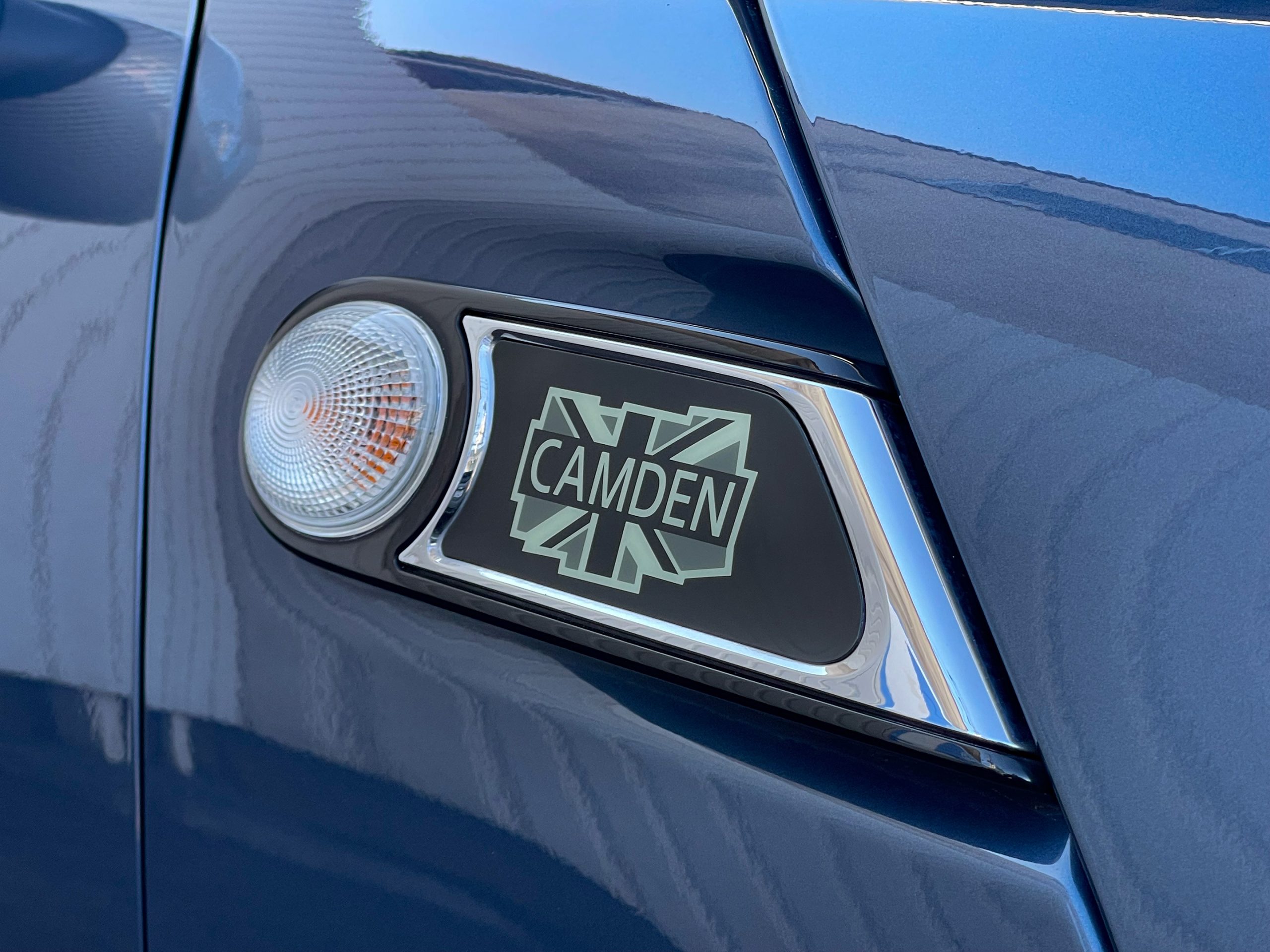 MINI Cooper　「MINI 50 Camden」50周年特別記念車