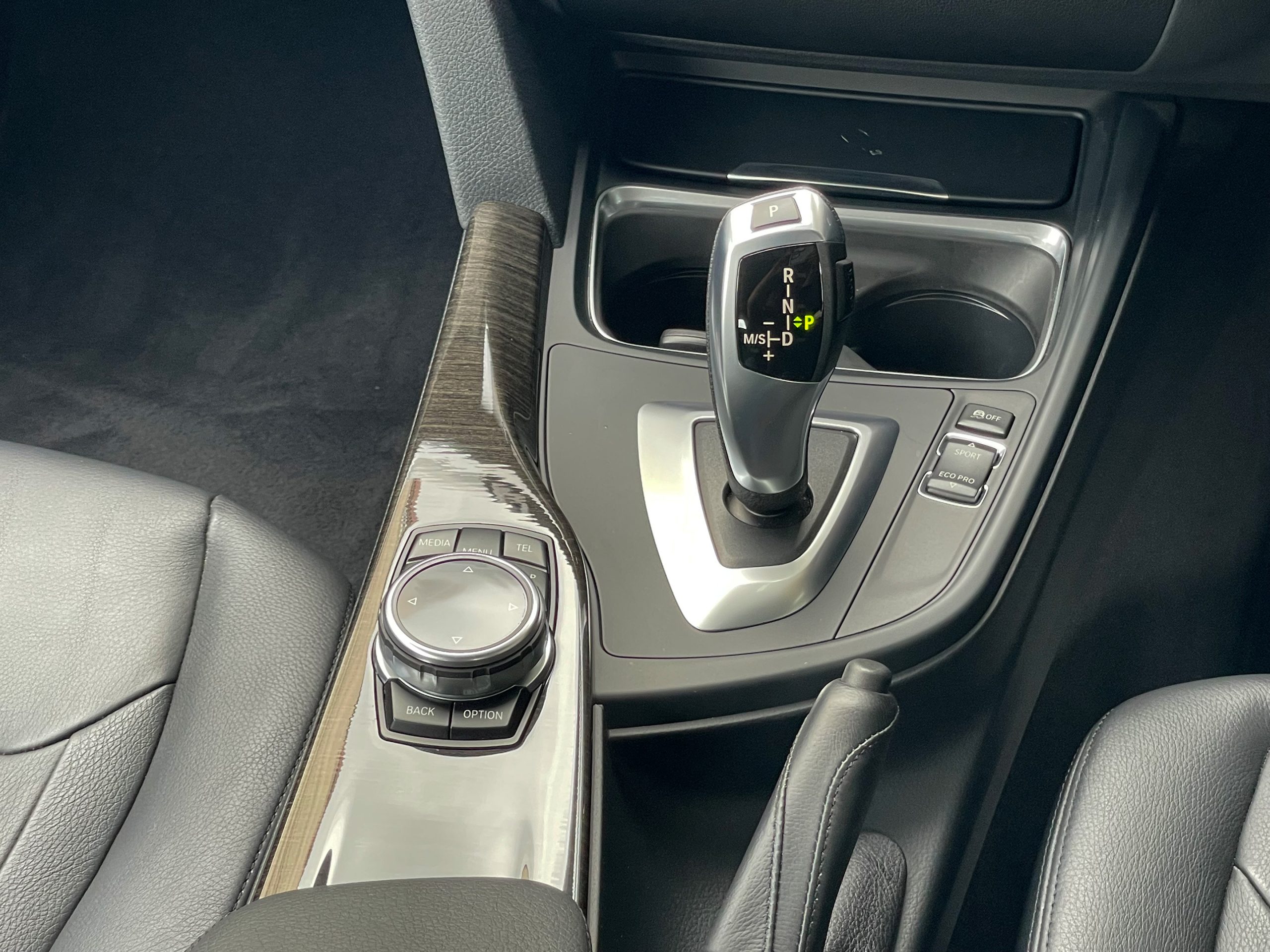BMW 320d Touring Luxury