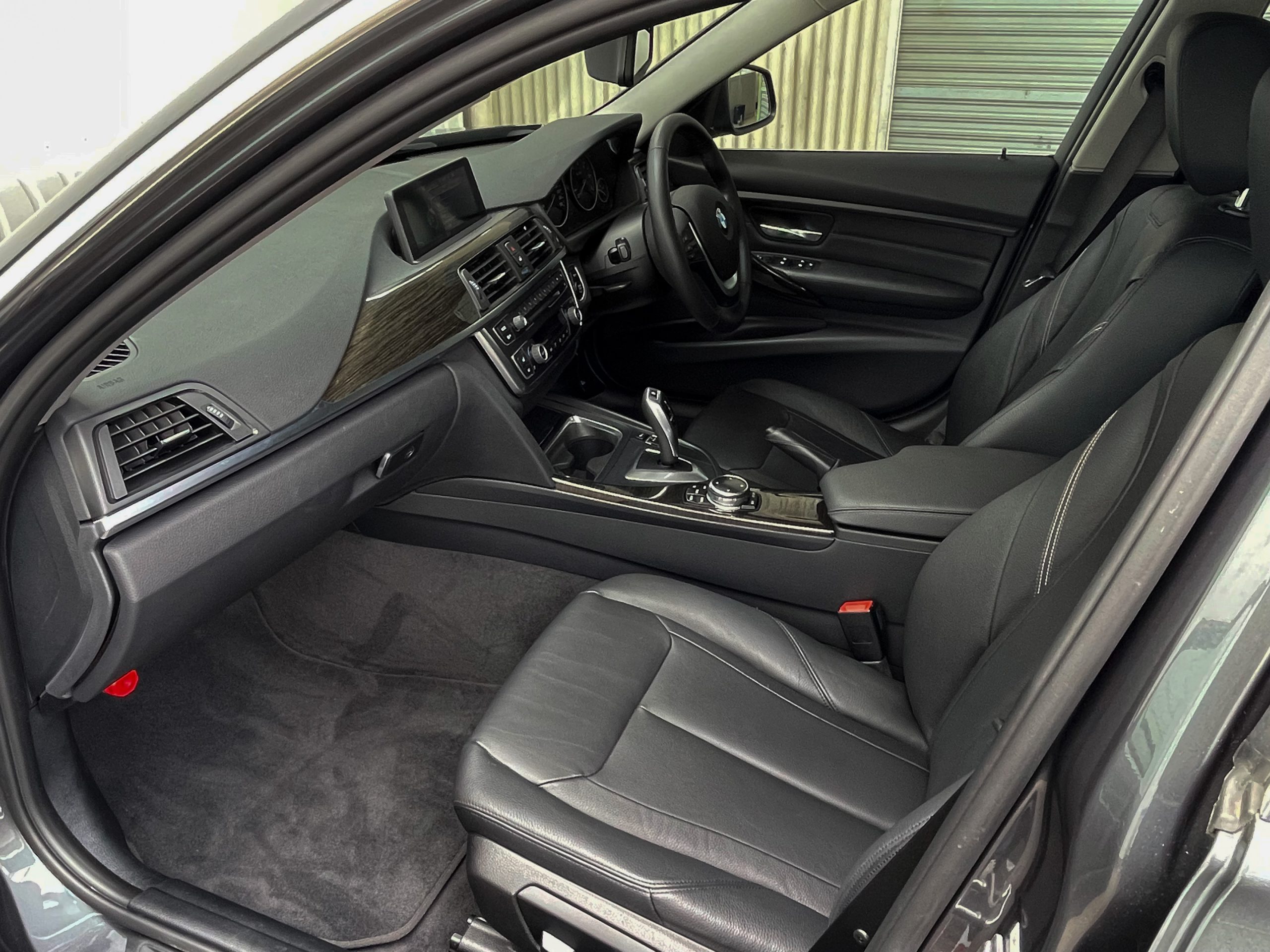 BMW 320d Touring Luxury