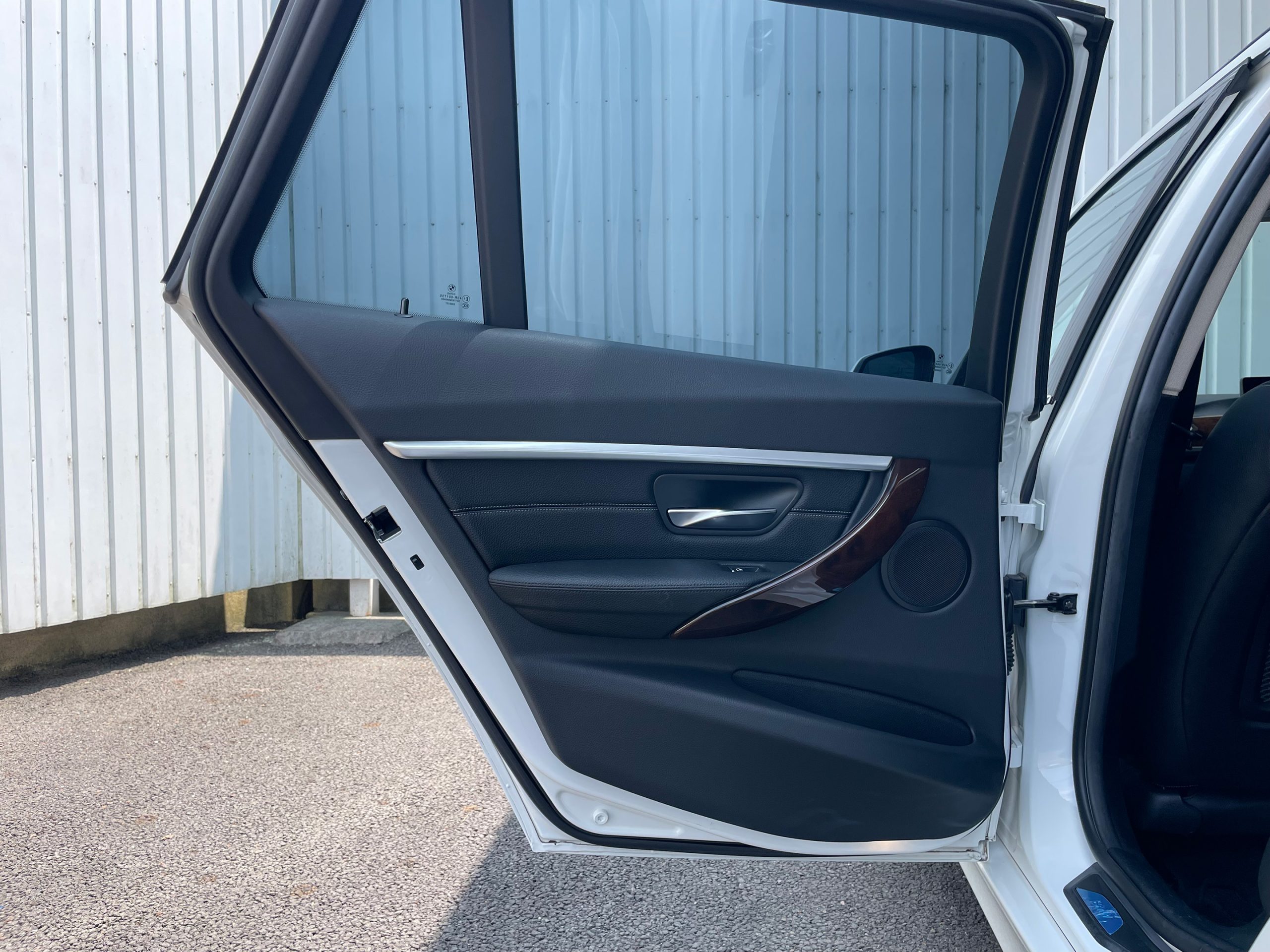 BMW 320i Touring Luxury