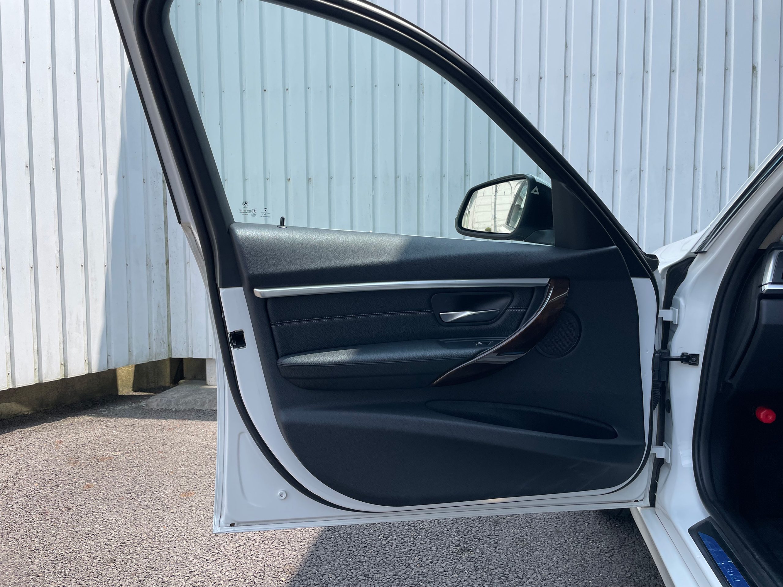 BMW 320i Touring Luxury